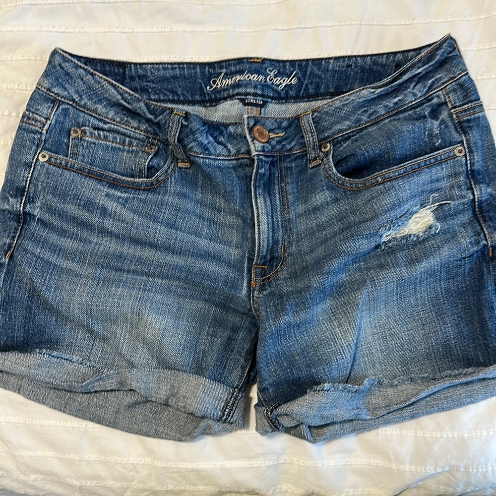 American Eagle distressed denim shorts
